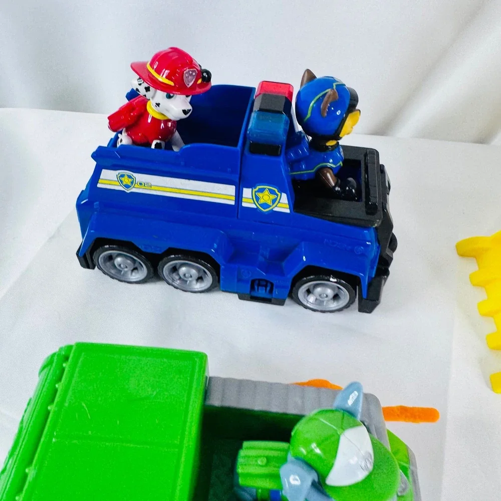 Paw Patrol Movie Rubble's Deluxe Bulldozer &‎ Pup Vehicles lot Rocky Chase